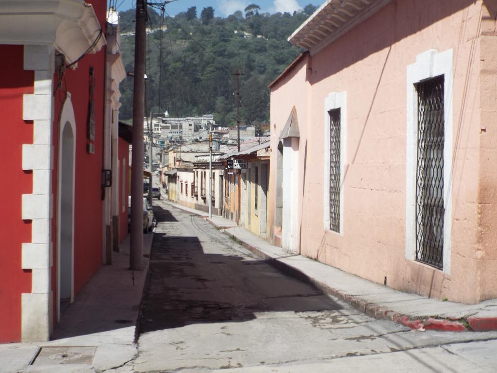 Hotel Kasa Kamelot Quetzaltenango Exterior photo