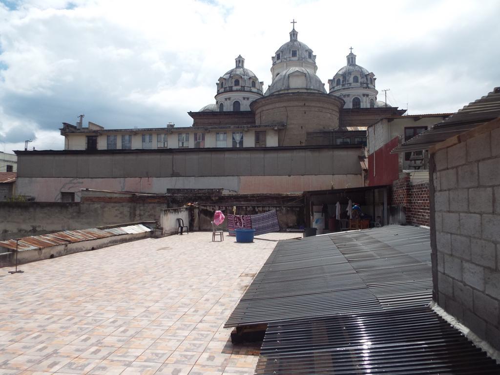 Hotel Kasa Kamelot Quetzaltenango Exterior photo